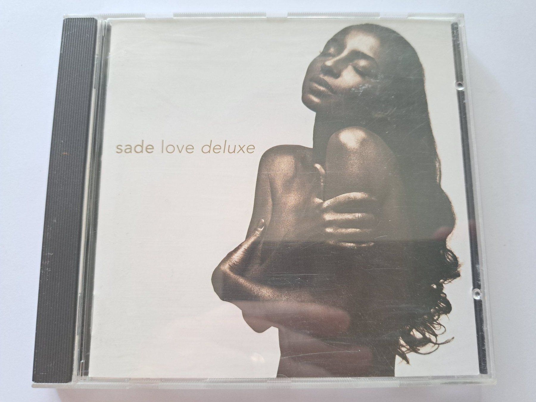 CDs: CD Sade - Love Deluxe  – D'occasion à Pully par bro_n52j