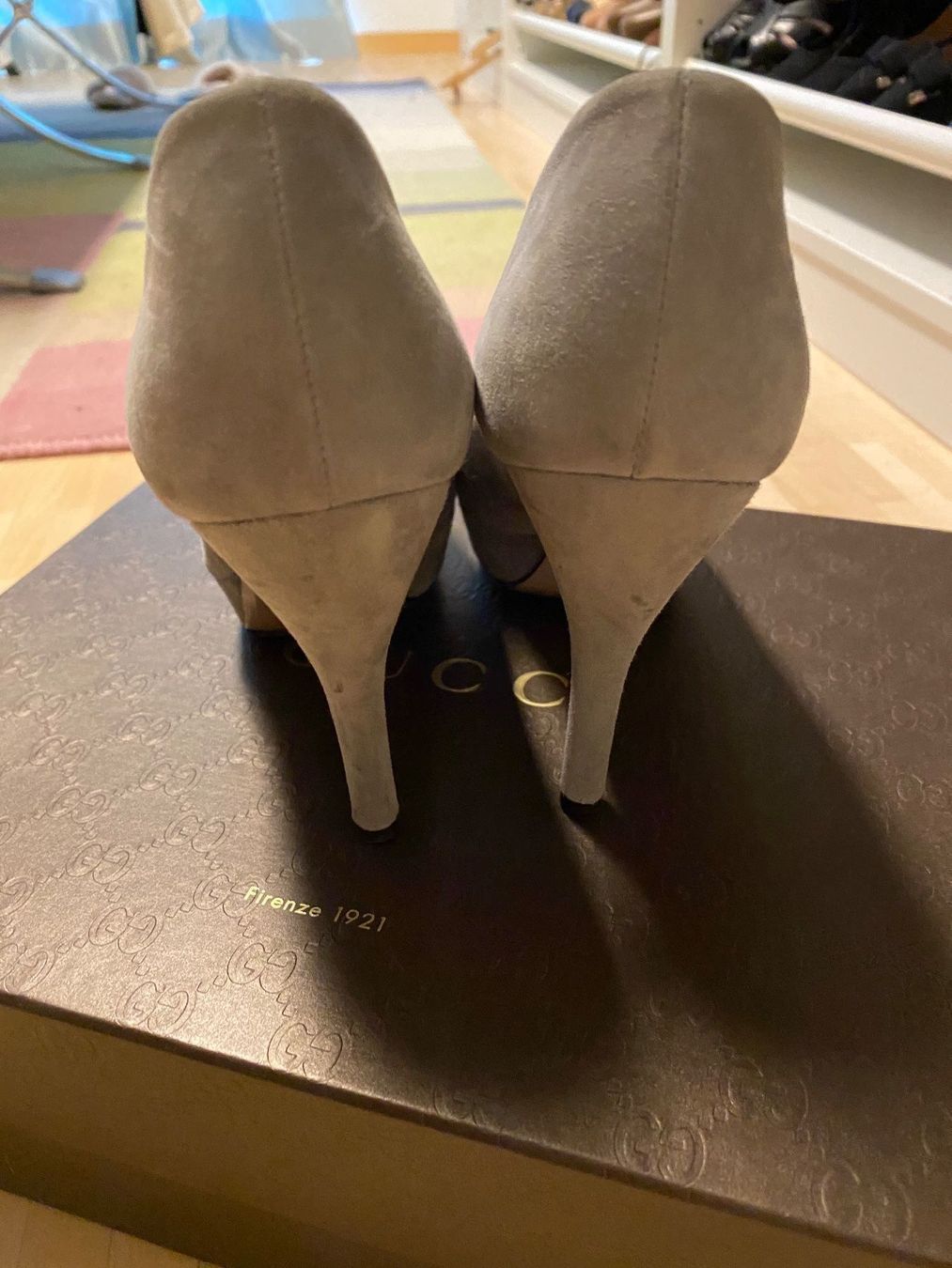 Gucci Scarpe da donna: Gucci escarpins daim gris – Usato da Thalwil venduto da 0041angel 3