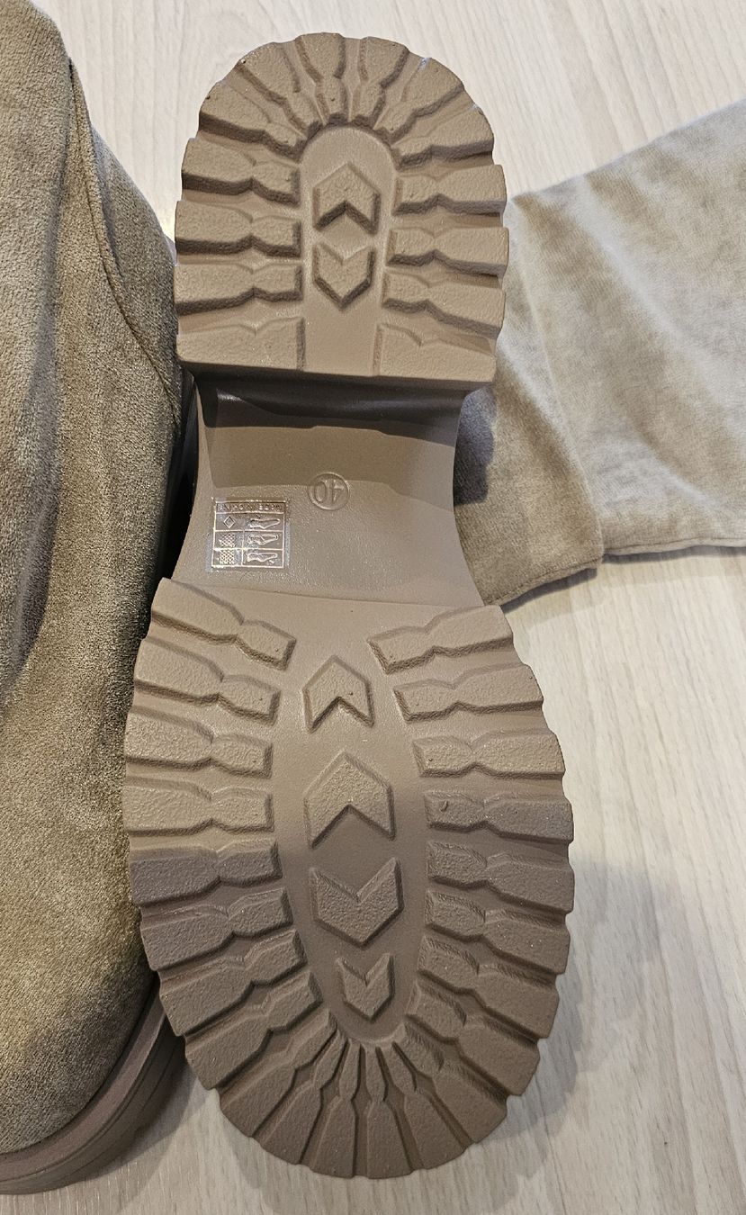 Damenschuhe: Schöne Herbst-Stiefel "NEU" – Neu (gemäss Beschreibung) aus Fehraltorf von Sumin 5