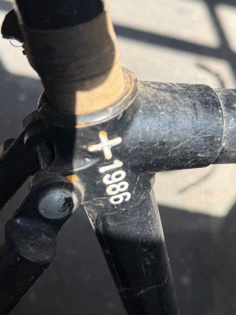 Velos: Militärvelo 55921 mit 1986 Rahmencode – Defekt aus Aarburg von Wendepunkt_Fundgrube 2