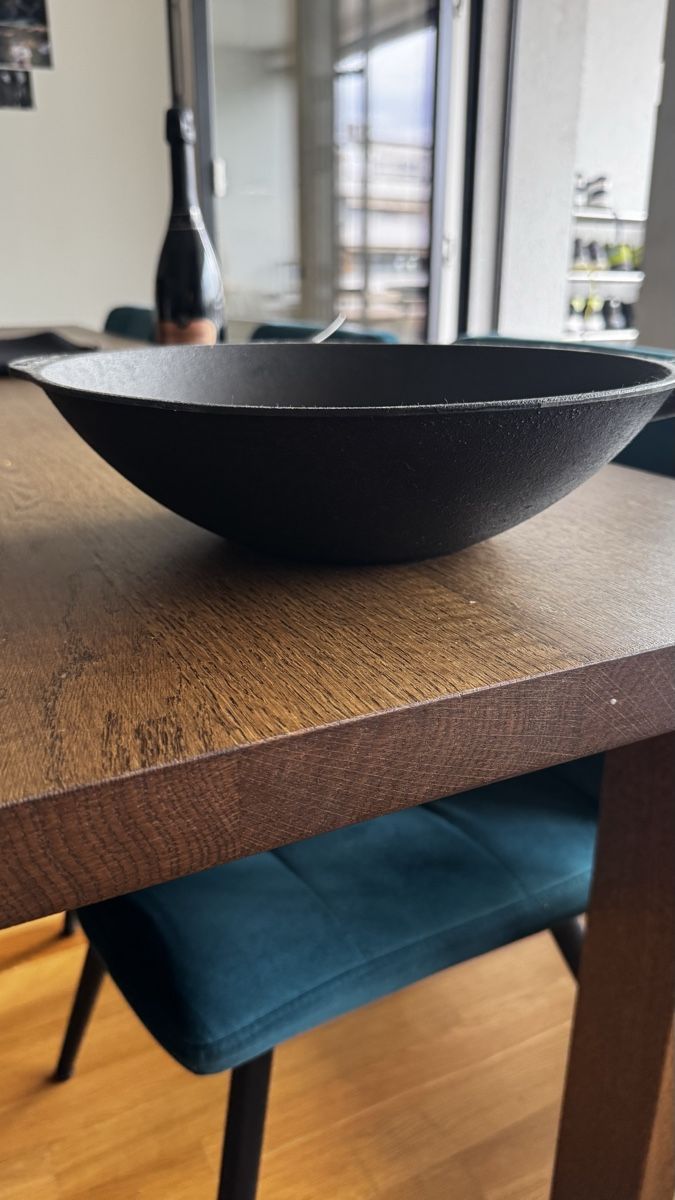 Skeppshult Pfannen: Skeppshult Gusseisen Wok – Gebraucht aus Zürich von luc_29ct 1