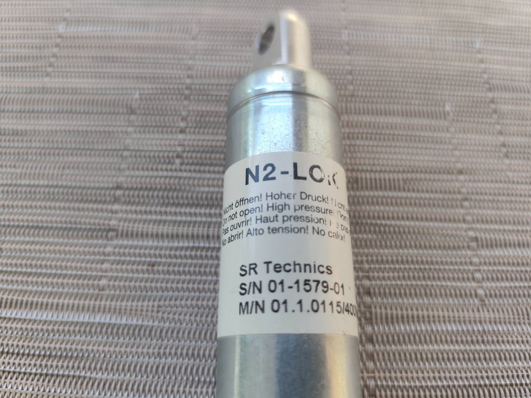 Il mondo degli animali: Gasdruckfeder SR Technics N2-LCK – Nuovo (secondo la descrizione) da Eschenbach LU venduto da Orchi 1