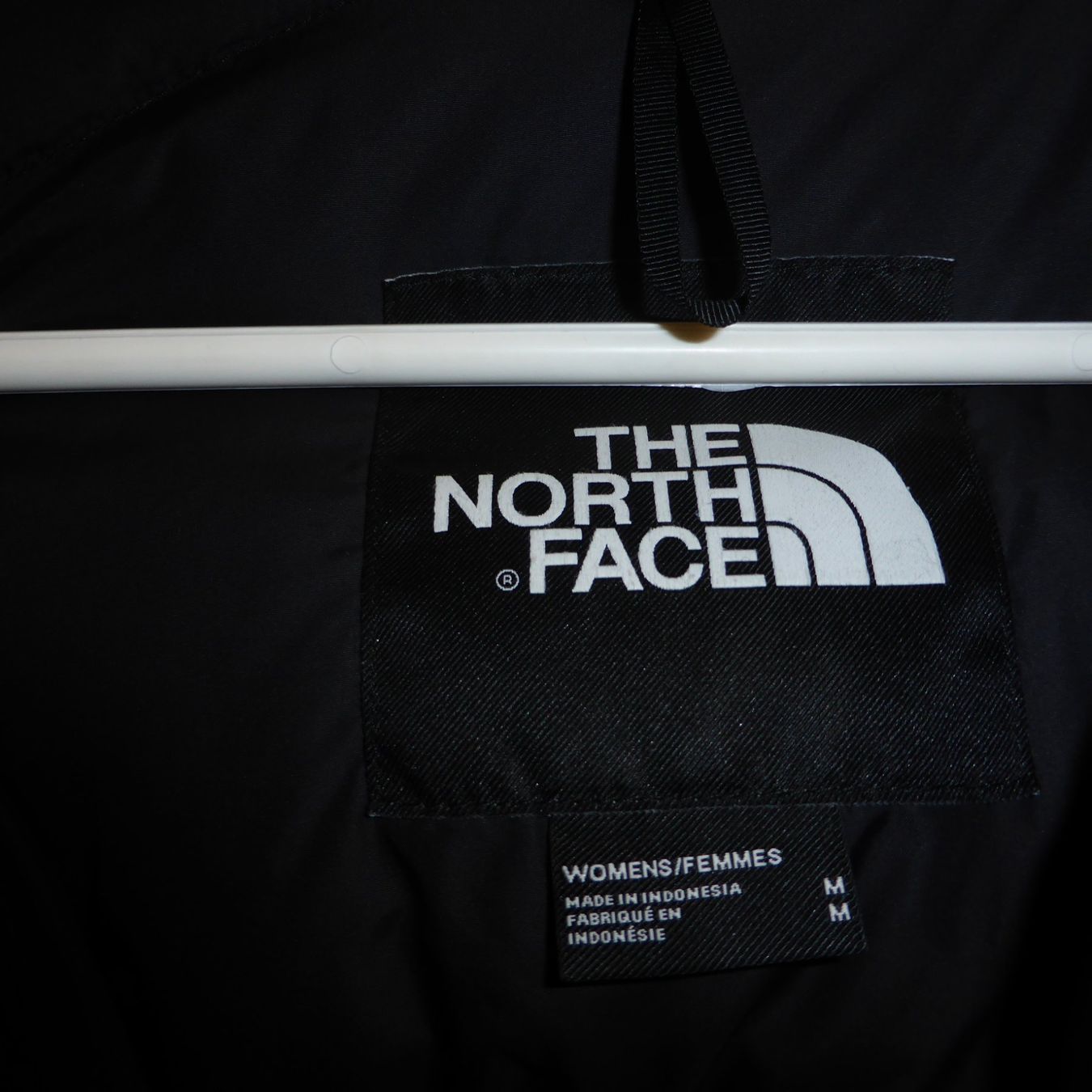North Face Jacken: Daunenjacke/Crop THE NORTH FACE, Gr. M – Gebraucht aus St.Gallen von regenbogen5 1
