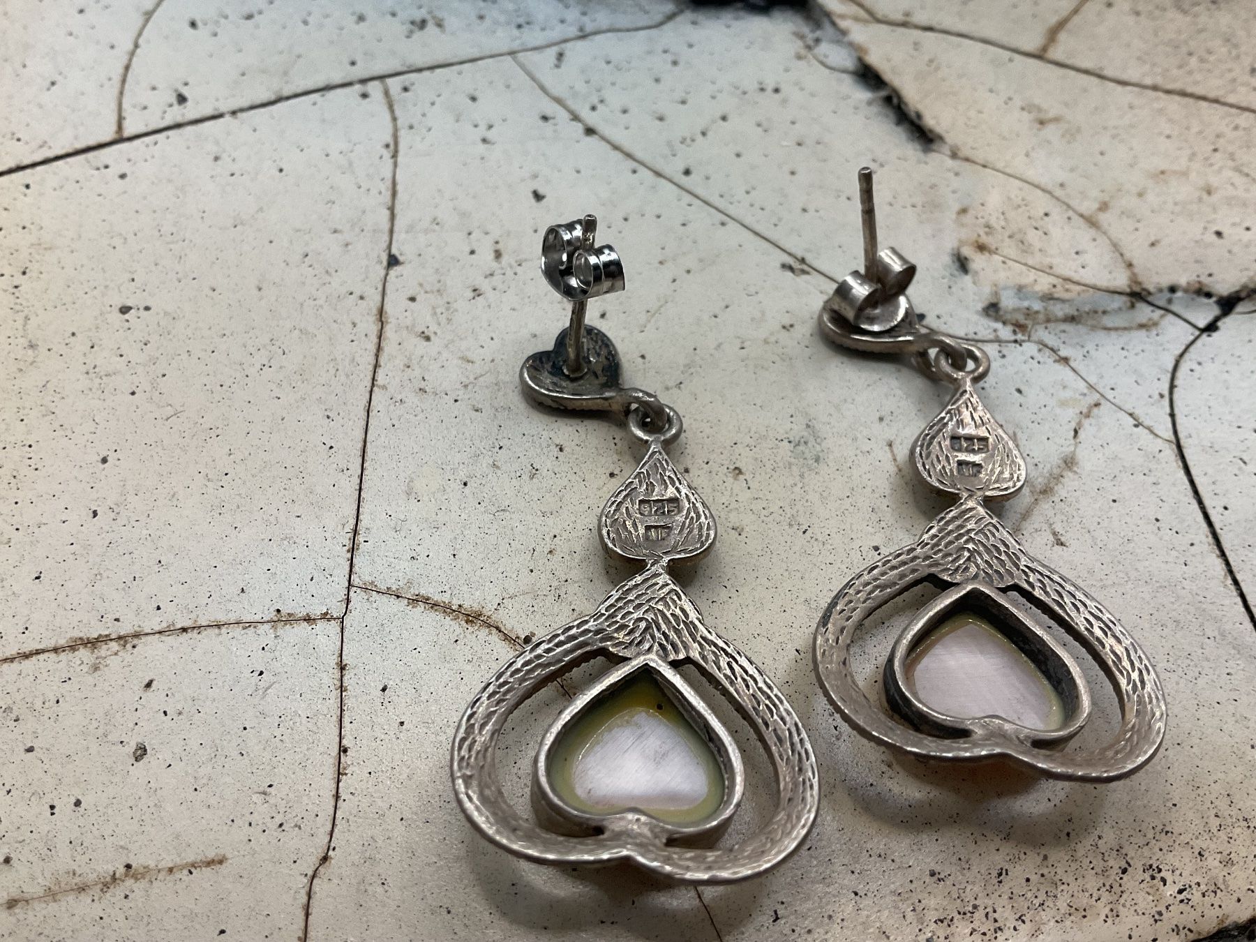Ohrringe & -stecker: Vintage Ohrstecker, Sterlingsilber mit Perlmutt – Gebraucht aus luzern von Alpendorf1 2
