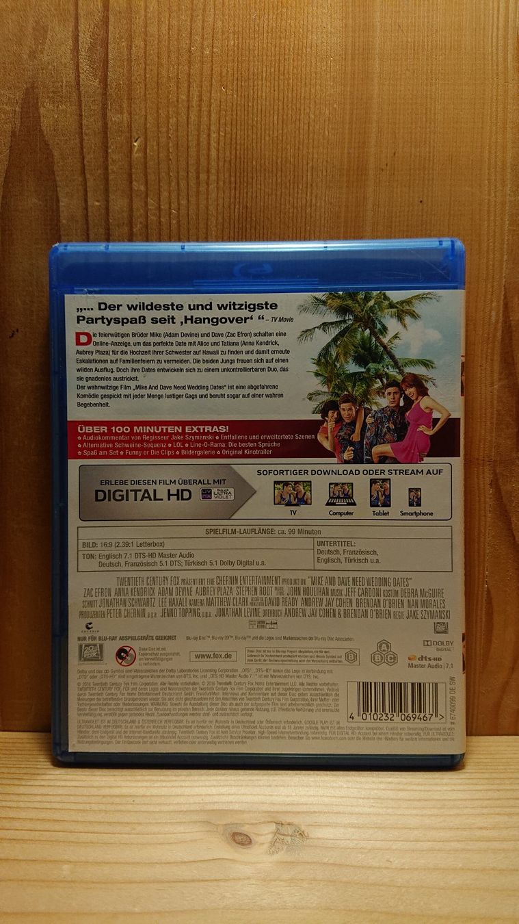 Tutti i DVDs: MIKE UND DAVE Need Wedding Dates Blu-Ray mit Zac Efron – Usato da Wilderswil venduto da Exebub 1