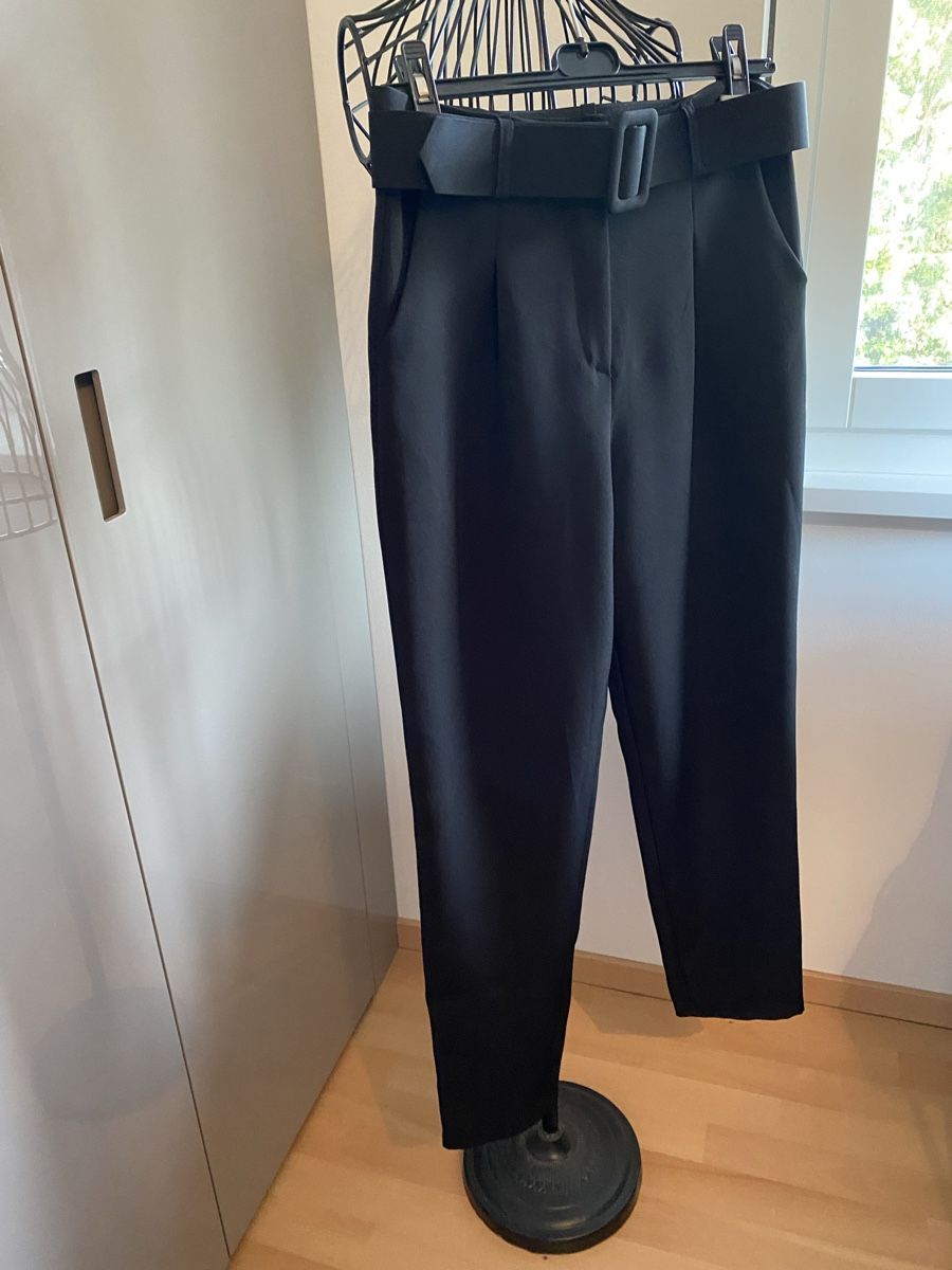 Pantaloni: Pantalone donna nuovi – Nuovo (secondo la descrizione) da Novazzano venduto da ige_cwq5