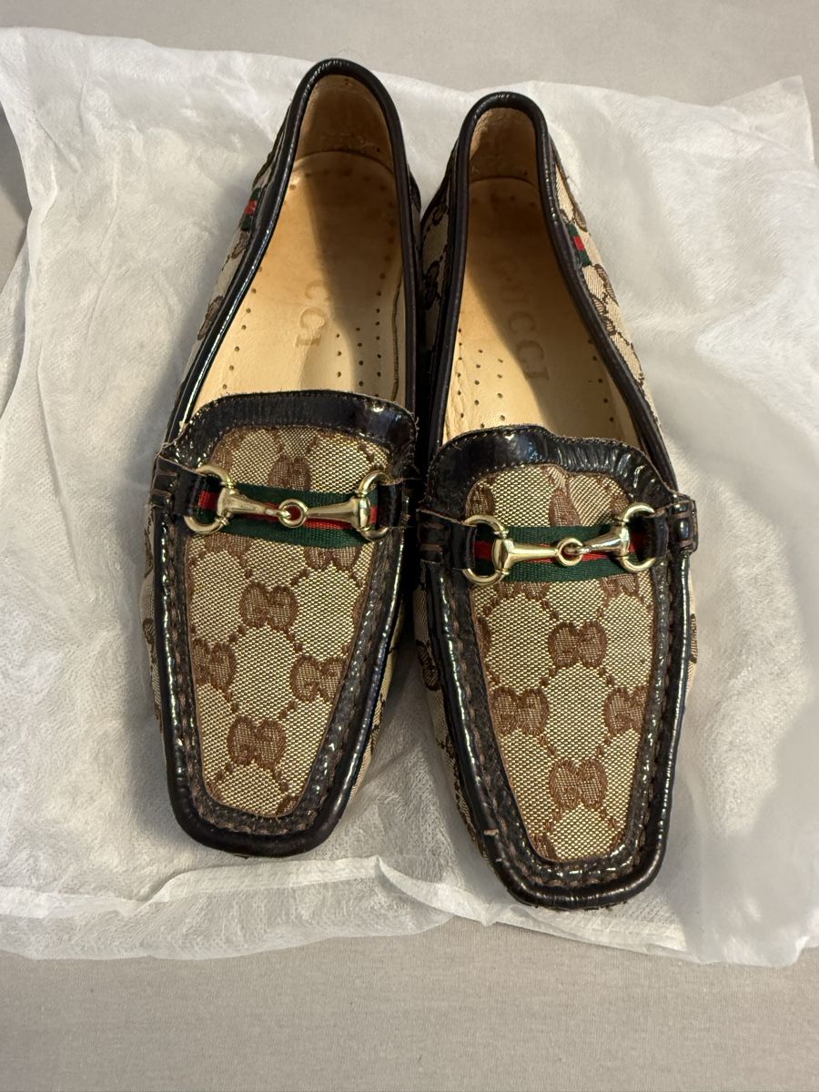Gucci Scarpe da donna: Gucci Loafers GG Gr. 36 – Usato da Thalwil venduto da Eusoueu