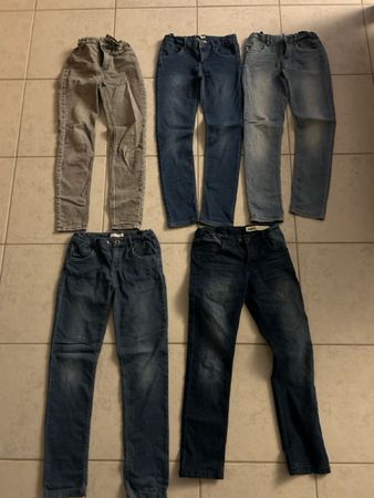 Jeans Gr 146