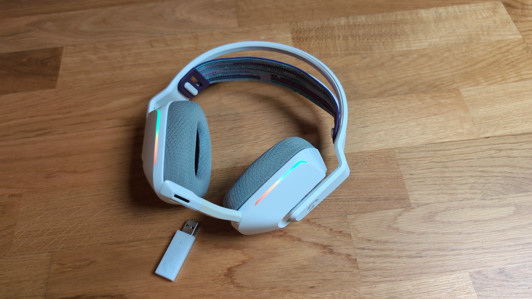 Logitech Kopfhörer: Headset Logitech G733 – Gebraucht aus Wichtrach von Martin2009
