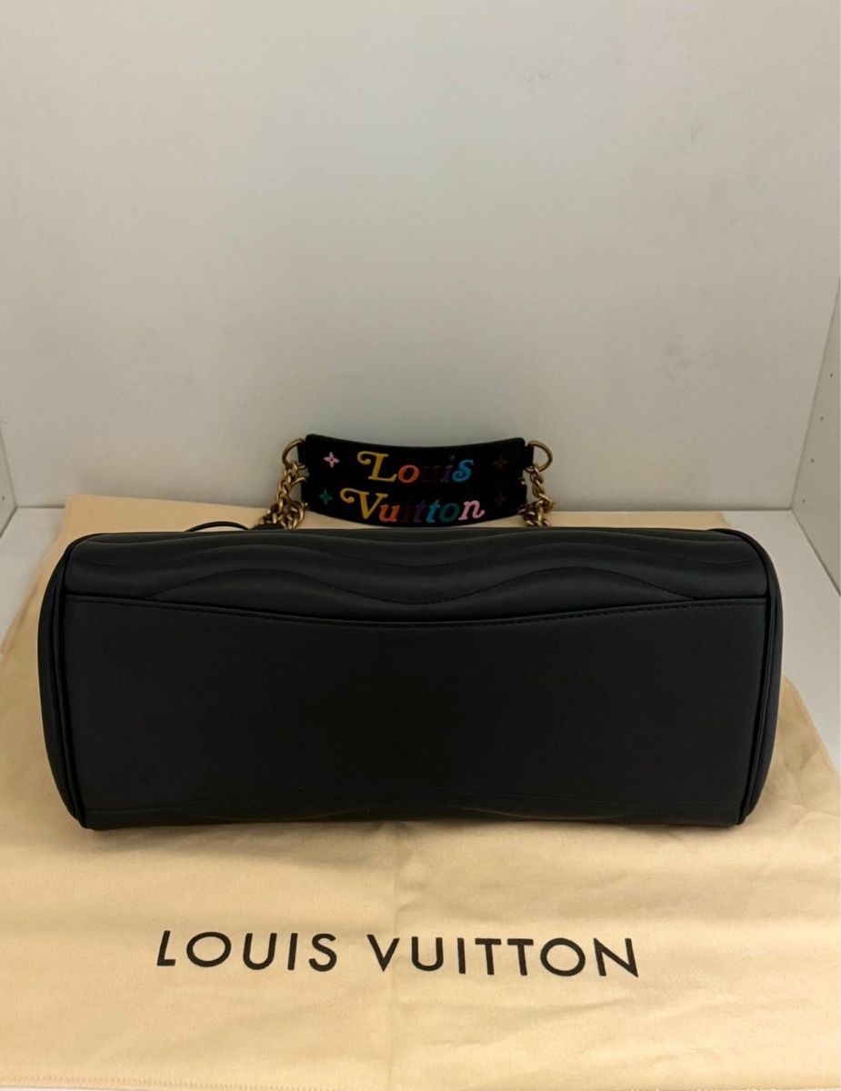 Louis Vuitton Borse da donna: Louis Vuitton New Wave Chain Tote Original – Nuovo (secondo la descrizione) da Bern venduto da Big_Go 6