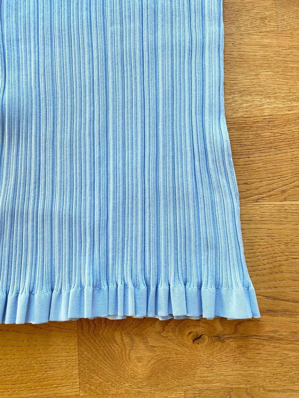 Röcke: ACNE STUDIOS Rippstrick-Midirock Skirt neu mit Etikette – Neu und originalverpackt aus Kriens von hannaandkiko 4