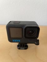 GoPro Action-Kamera mit Zubehör, gebrauchter Zustand