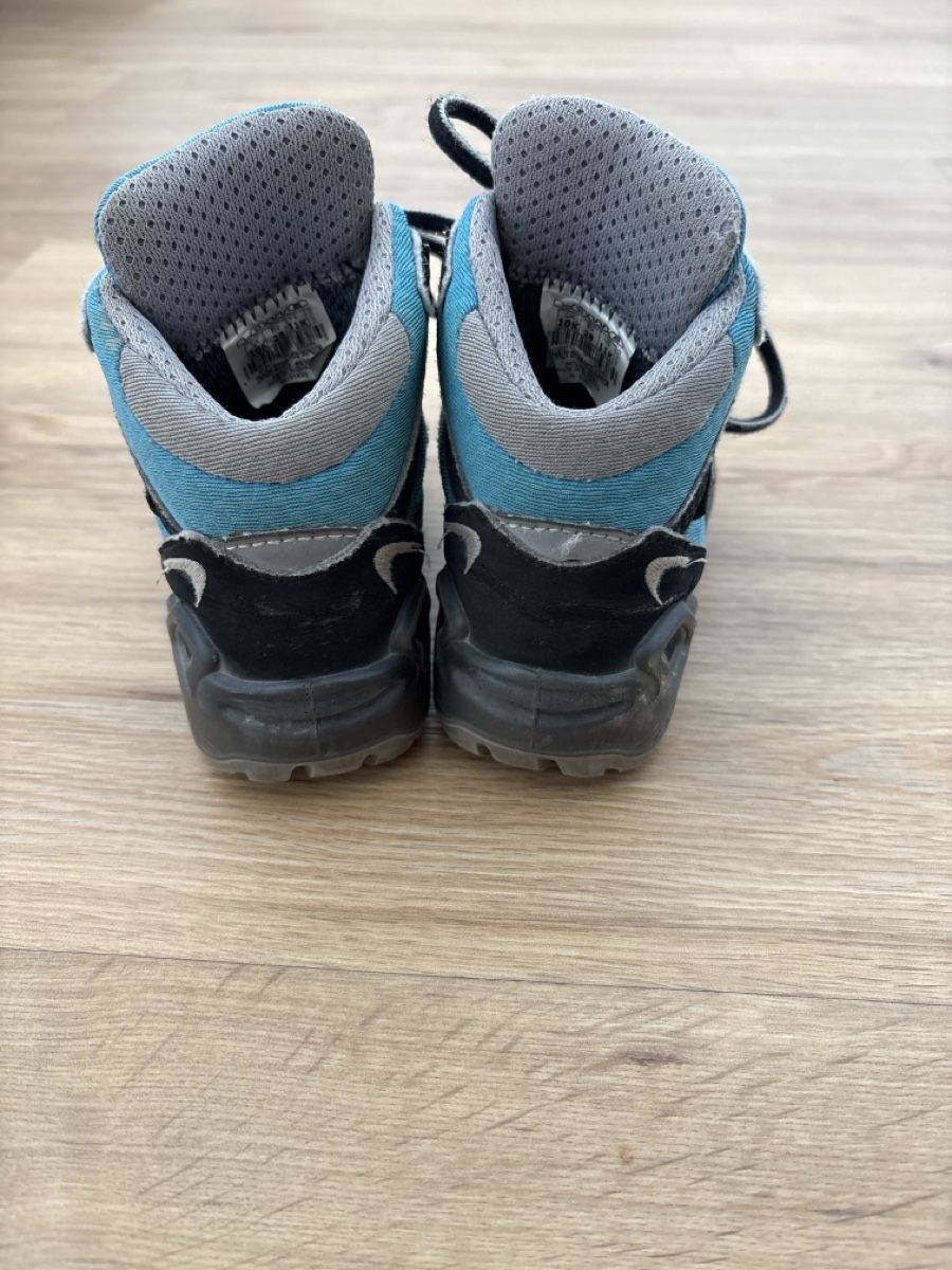 Lowa Scarpe per ragazzi: Lowa Wanderschuhe Kinder 28 – Usato da Chur venduto da copino 1