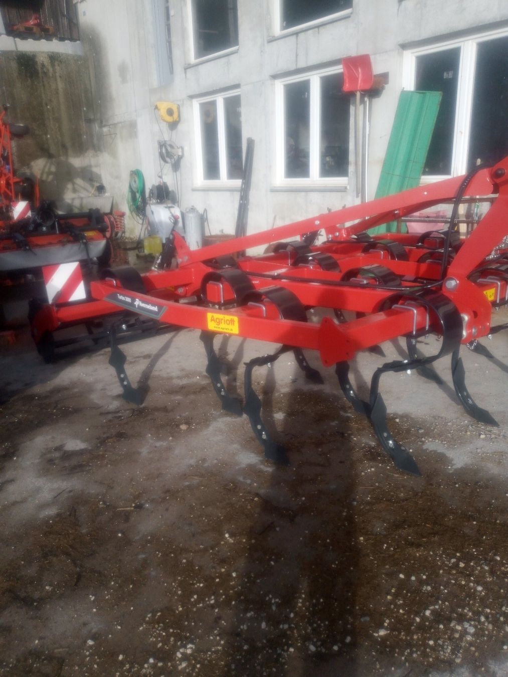 Tutte le macchine: Grupper Kverneland 3.00 Meter – Usato da Rüttenen venduto da Dart4 1