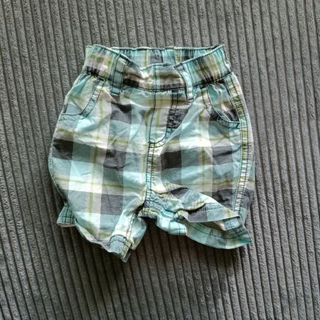 Shorts Grösse 62