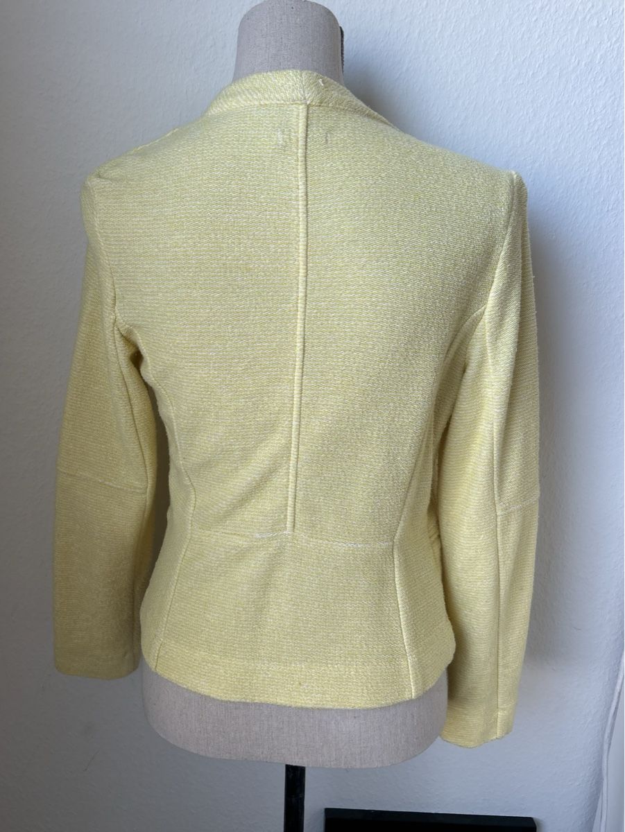 Stradivarius Jacken: Veste/gilet jaune Taille M, Stradivarius – Gebraucht aus Carouge GE von Emilynette 3