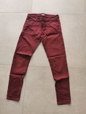 Pantalon Chino Femme Bordeaux T.36 Occasion Bon Etat