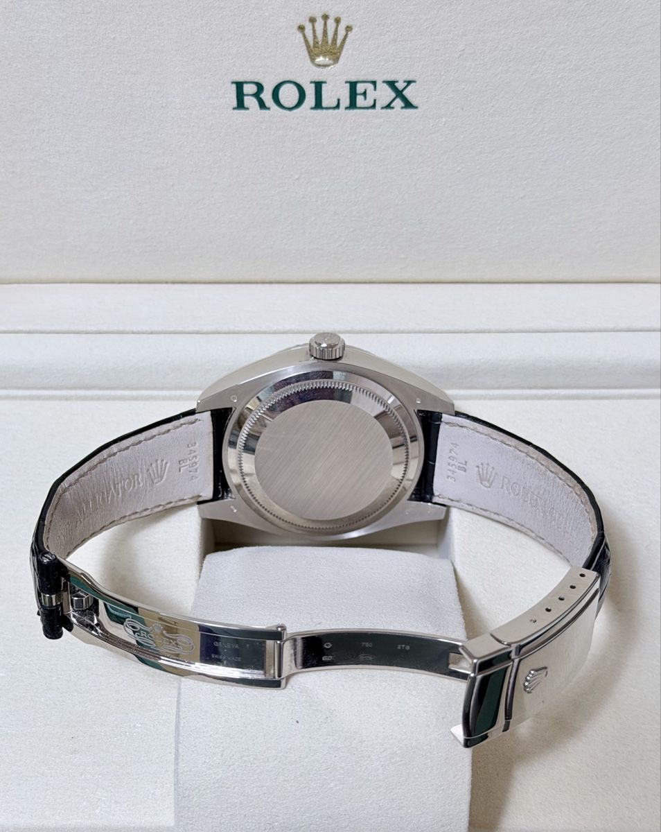 Rolex Orologi: Rolex Skydweller 18K Whitegold – Usato da Zürich venduto da WATCHROOM 6
