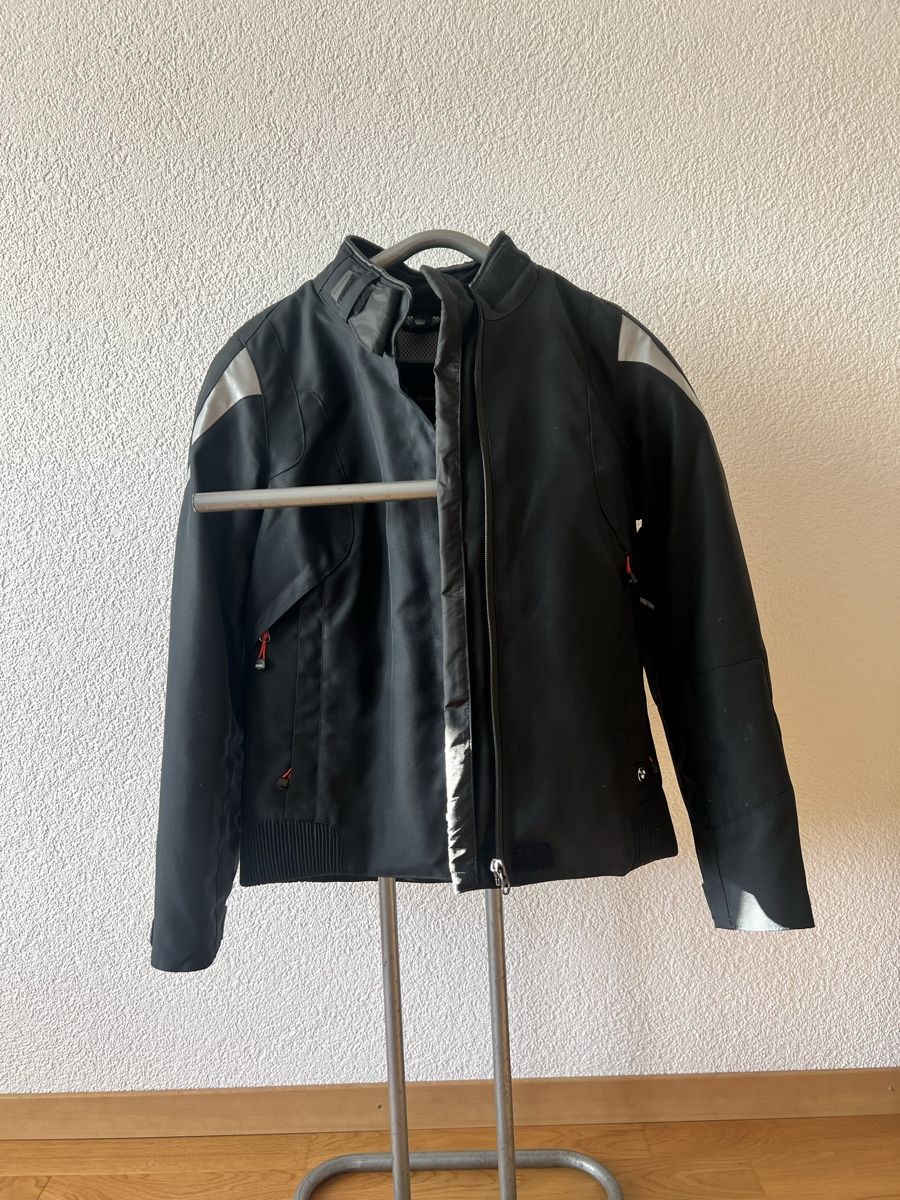 BMW Jacken: Motorcycle jacket BMW TOURSHELL 40 – Gebraucht aus Fribourg von 7vo_pd22