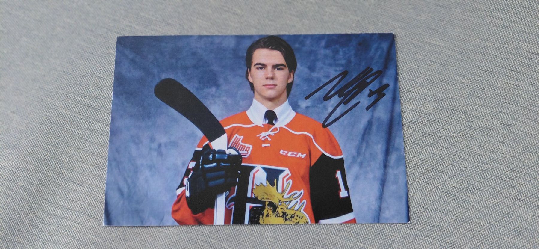 Autogramme: Autogrammkarte Nico Hischier – Gebraucht aus Schmerikon von Olympia04