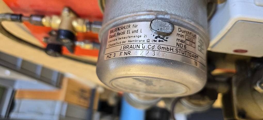 Pompes diesel & de transfert: Kraftstoffpumpe m.Kraftstoffzähler, Filter& Wasserabscheider – D'occasion à Unterägeri par R_66 2