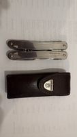 Victorinox Spirit XC Multi-Tool mit Leder-Etui