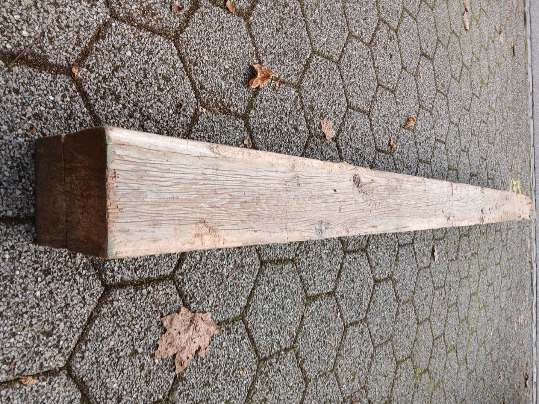Holzartikel: Altholzbalken Lärche – Gebraucht aus Zuchwil von pedu79