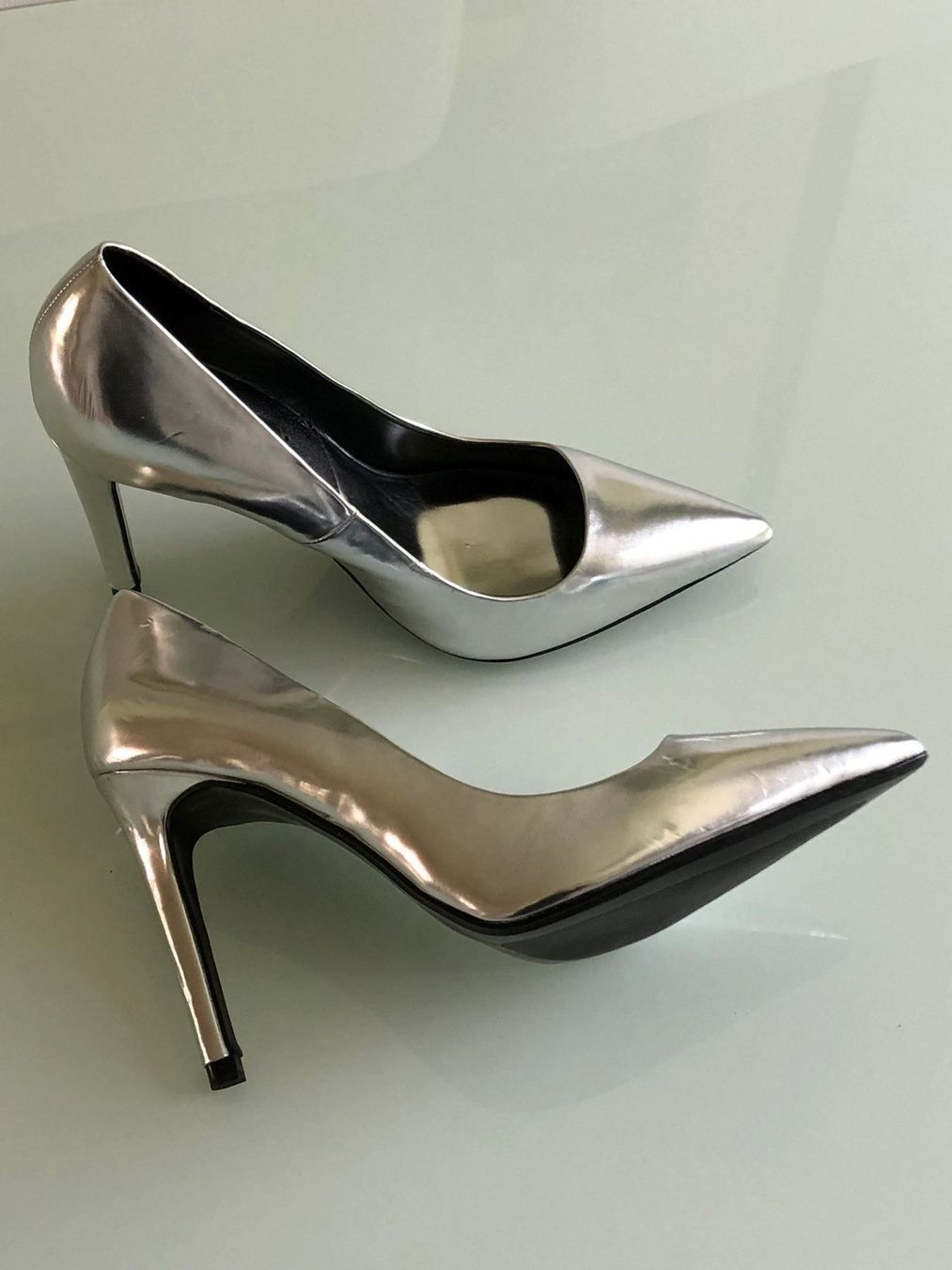 Scarpe da donna: Pumps Silber Gr 39 Neu – Nuovo (secondo la descrizione) da Adliswil venduto da Jessik0 1