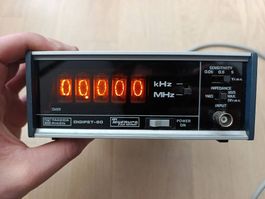 Takeda Riken DIGIPET-60 Nixie Frequenzzähler