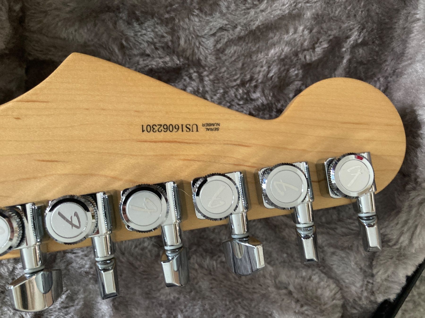 Fender Instruments de musique: Fender Stratocaster Elite Gitarren Total Umbau – D'occasion à Embrach par Rockbeat 3