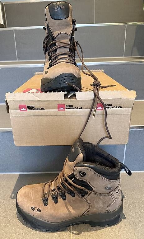 Salomon Scarpe da uomo: Wanderschuhe Salomon 39 1/3 – Nuovo (secondo la descrizione) da Wilen b. Wollerau venduto da chocolady