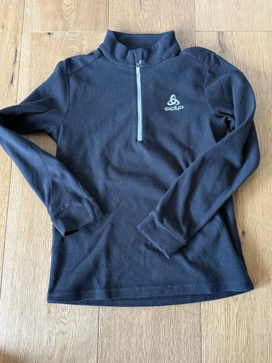 Pullover & Sweatshirts: Odlo Fleece Thermo Pullover schwarz Gr 140 – Gebraucht aus Nottwil von Siana12