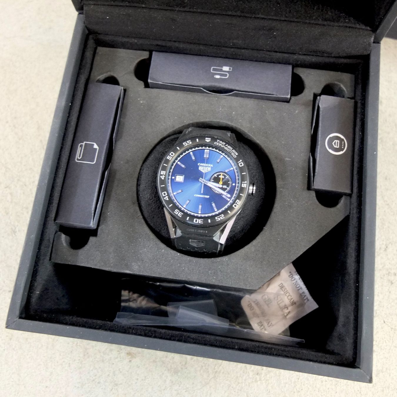 Tag Heuer Smartwatch: Tag Heuer Connected Smartwatch – Usato da Basel venduto da Brocki-auf-dem-Wolf 8