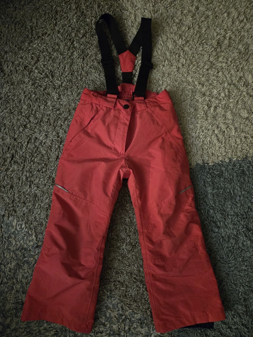 Pantaloni: Skihose Wie Neu Gr.110/116 – Usato da Kestenholz venduto da Mickymau