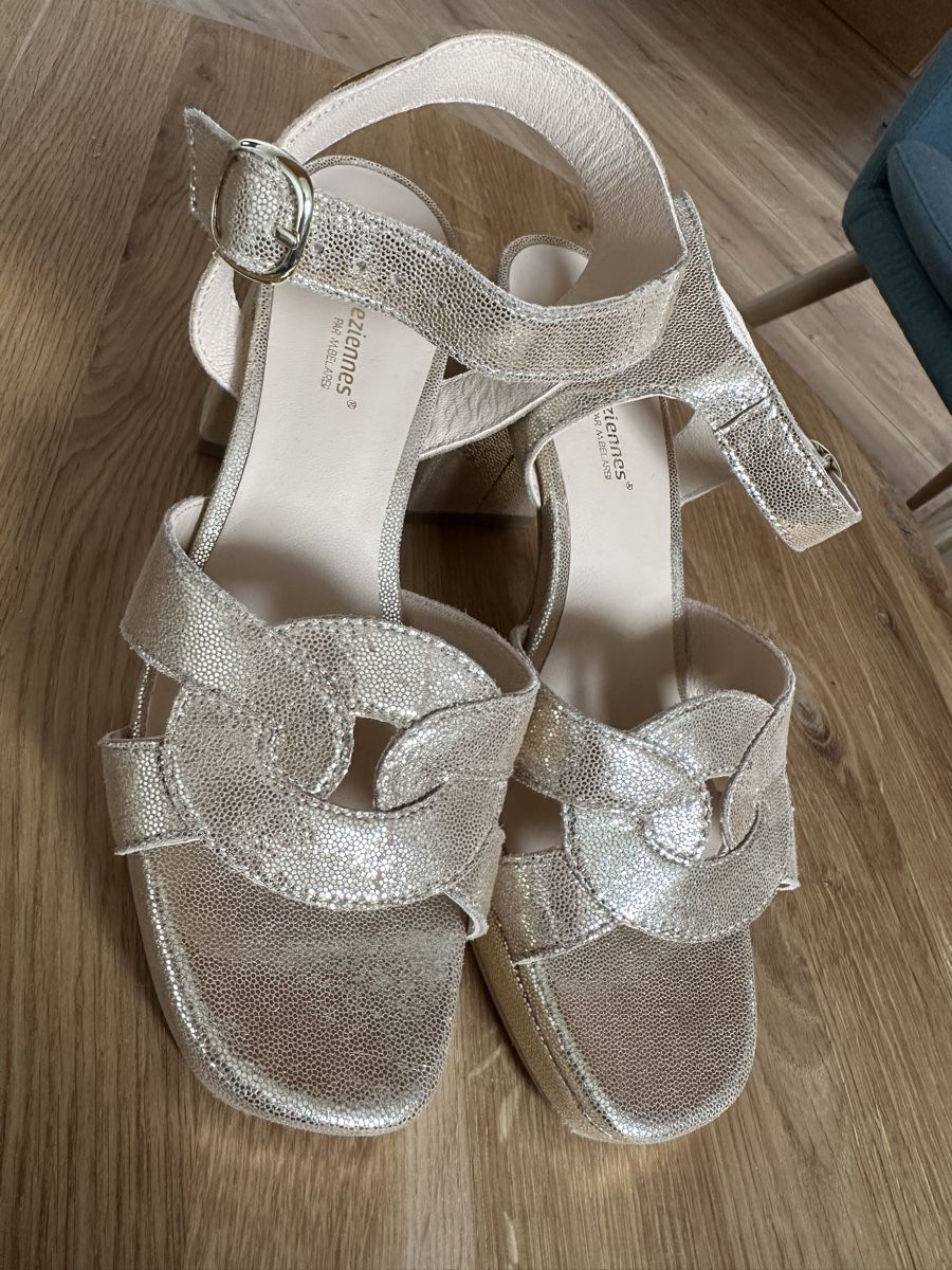 Scarpe da donna: Sandales compensées 37 Les Tropéziennes – Nuovo (secondo la descrizione) da Neuchâtel venduto da NPne20 2