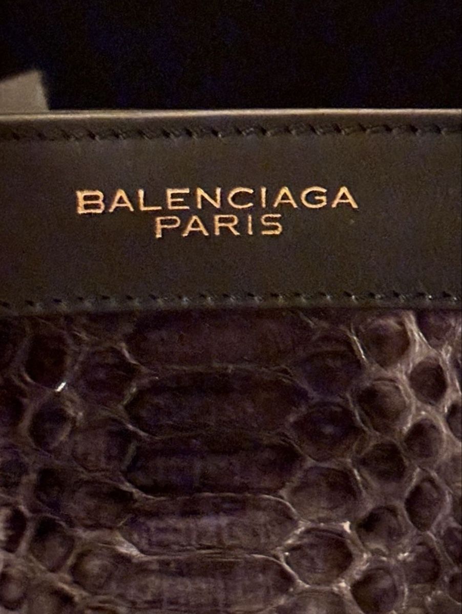 Balenciaga Sacs femmes: Balenciaga Python Handbag Black Purple  - Like New – Neuf (Voir description) à Safenwil par Flower_Boutique 1
