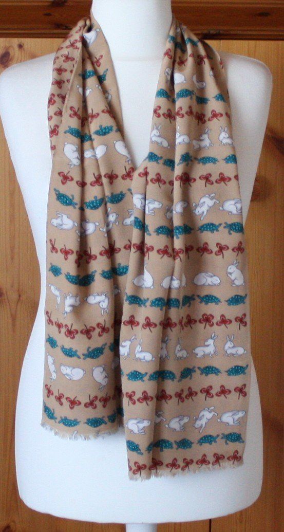 Foulards, Tücher & Schals: Schal Tuch beige - bunt zweiseitig – Gebraucht aus Flüelen von Diversicum-Textil 2