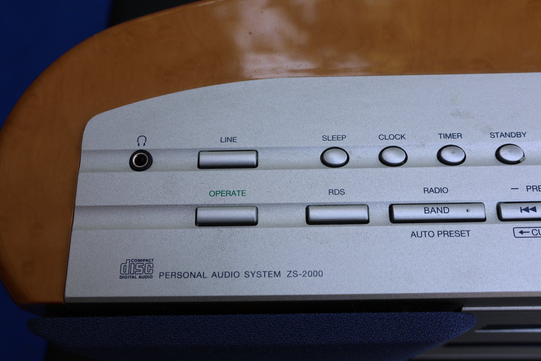 Sony Radios: Sony Z 2000 – Gebraucht aus Benglen von Disney5 3