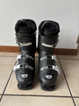 Skischuhe Salomon Grösse 38 (24 / 24.5)
