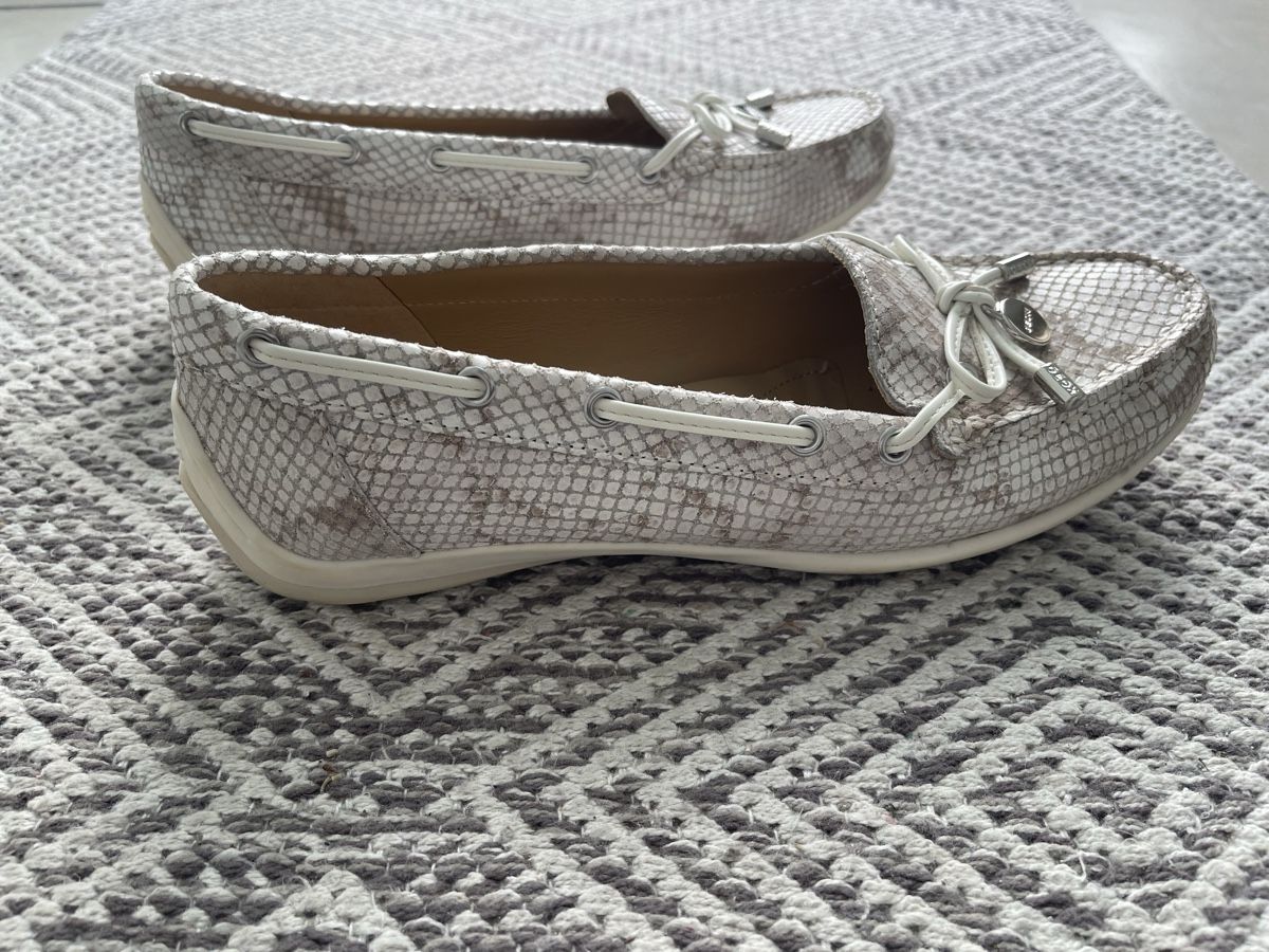 Geox Damenschuhe: Geox Damenschuhe, Gr. 38 Top Zustand – Gebraucht aus Adliswil von JadrankaR 1