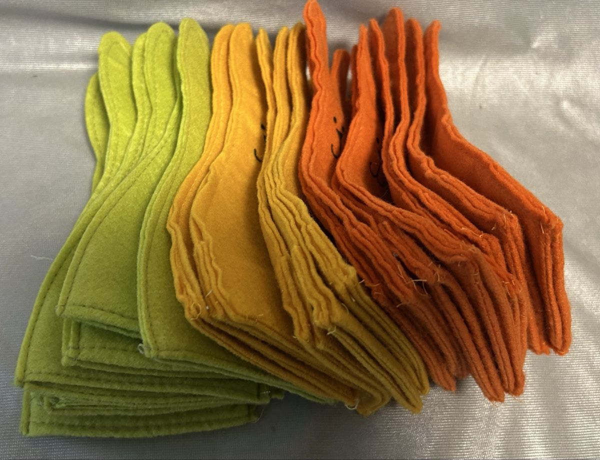Tutte le decorazioni: 20 originelle Eierwärmer (Hasen)  – Usato da Winterthur venduto da stella67 1