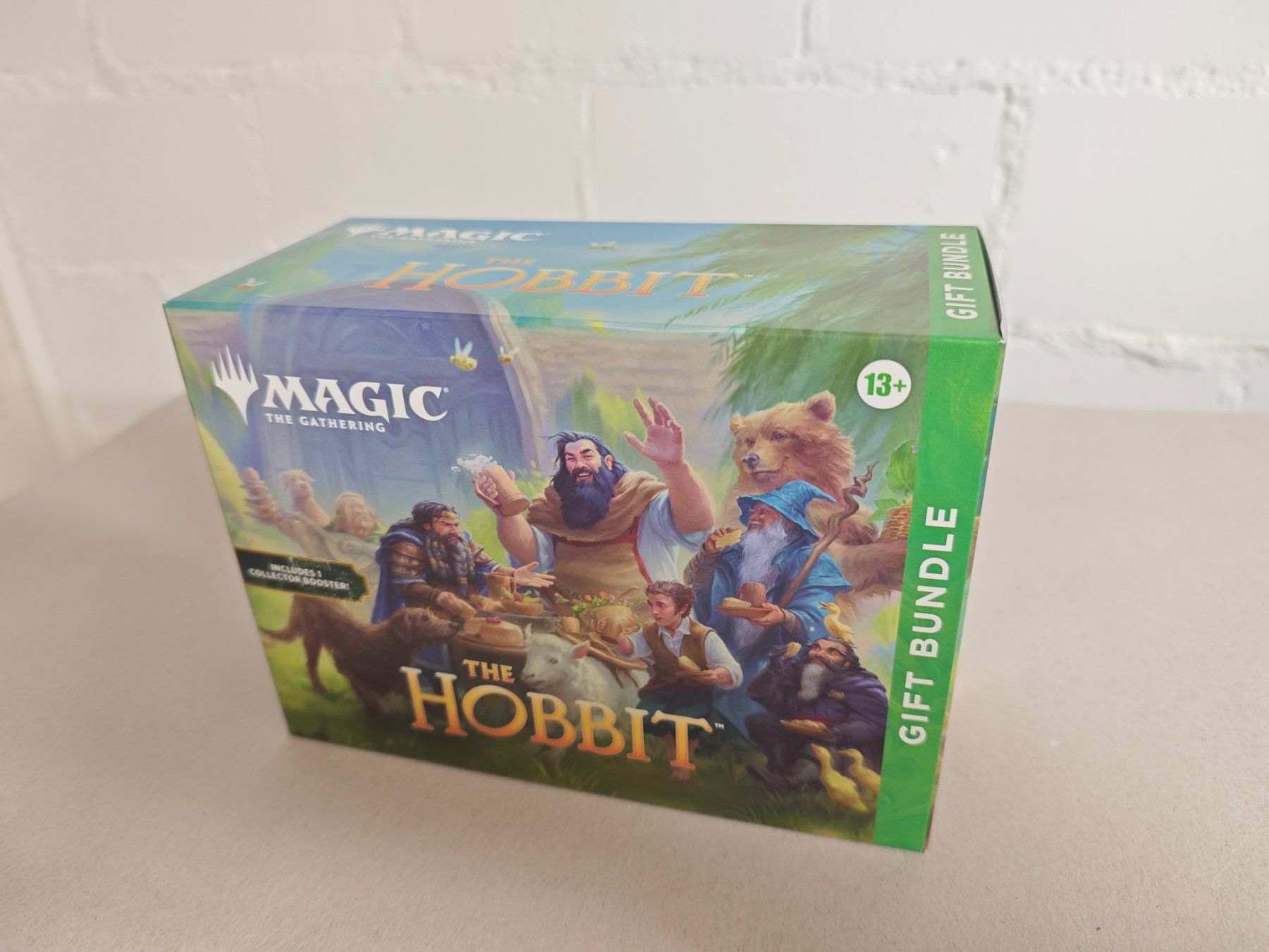 Magic The Gathering Carte collezionabili: Magic The Gathering - The Hobbit - Gift Bundle - EN – Nuovo e nell'imballaggio originale da Willisau venduto da schtoniman