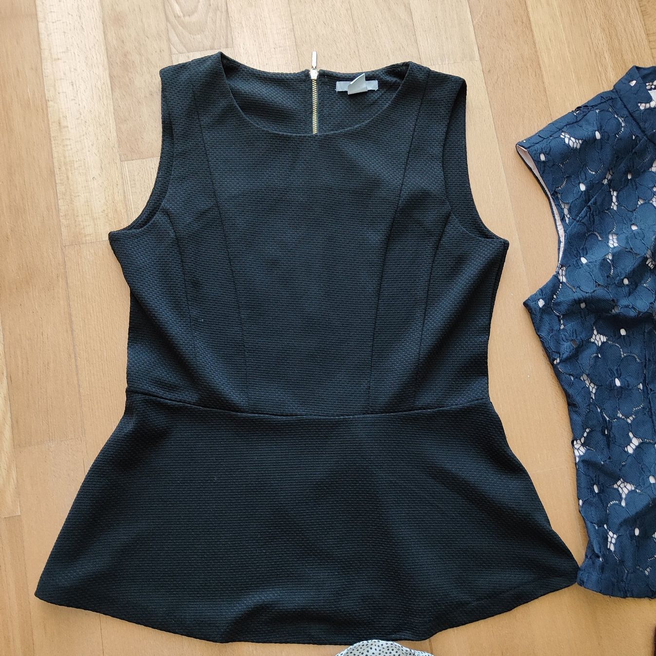 Lotti di vestiti: Damen Kleiderpaket, Gr: 36/38 – Nuovo (secondo la descrizione) da Ruetihof venduto da Sunny-Summer 2