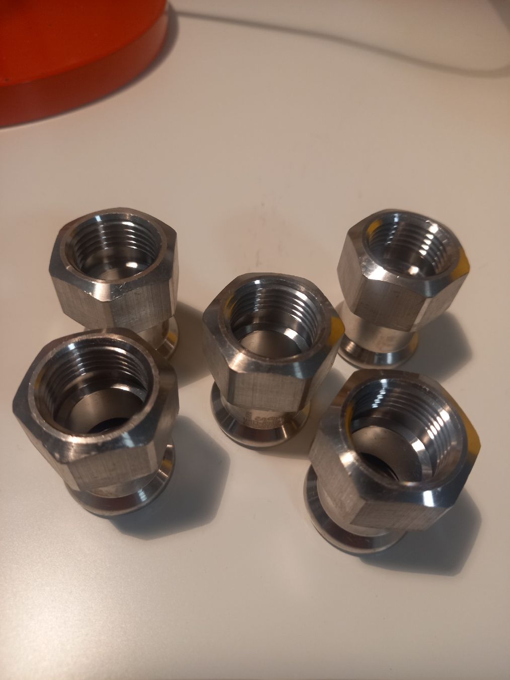 Armaturen: 6 Raccordi a pressare inox – Neu (gemäss Beschreibung) aus Minusio von epp_cty9 3