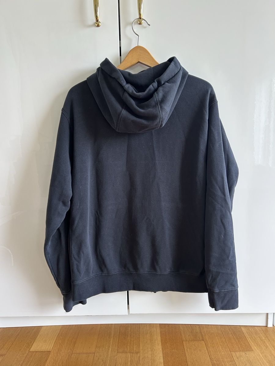 Nike Pullover & Sweatshirts: Nike Hoodie – Gebraucht aus Gwatt (Thun) von viv_k57m 1