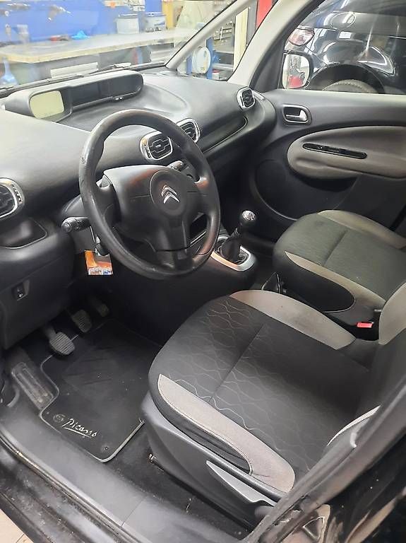 Autos: Citroen C3 Picasso 1.4 – D'occasion à Boudry par c2r2 3