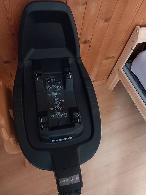 Seggiolini per auto: Maxi Cosi Isofix – Usato da Gohl venduto da Strouschnuer 1