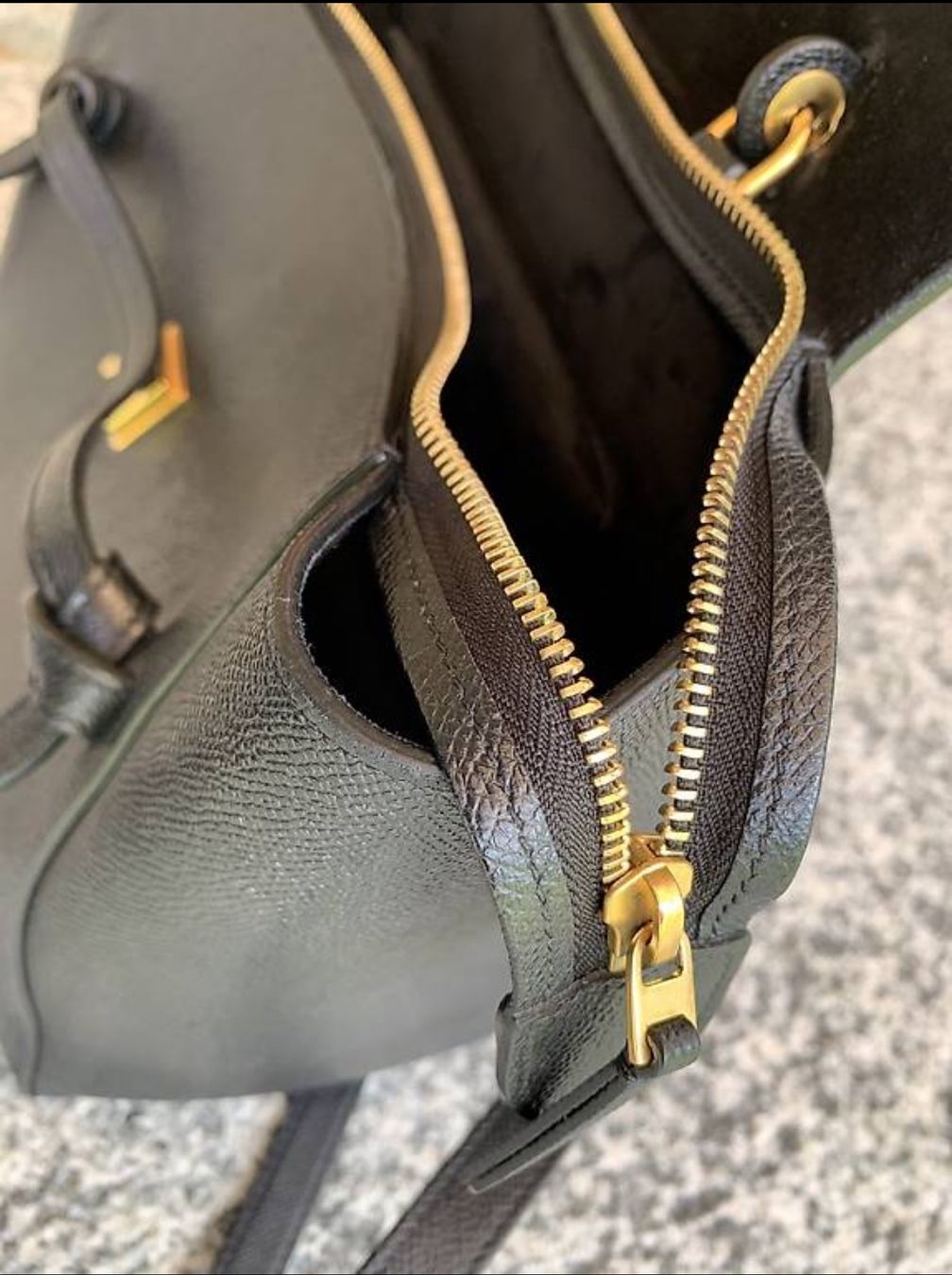 Celine Borse da donna: Celine Tasche schwarz – Usato da Emmen venduto da mir14 4