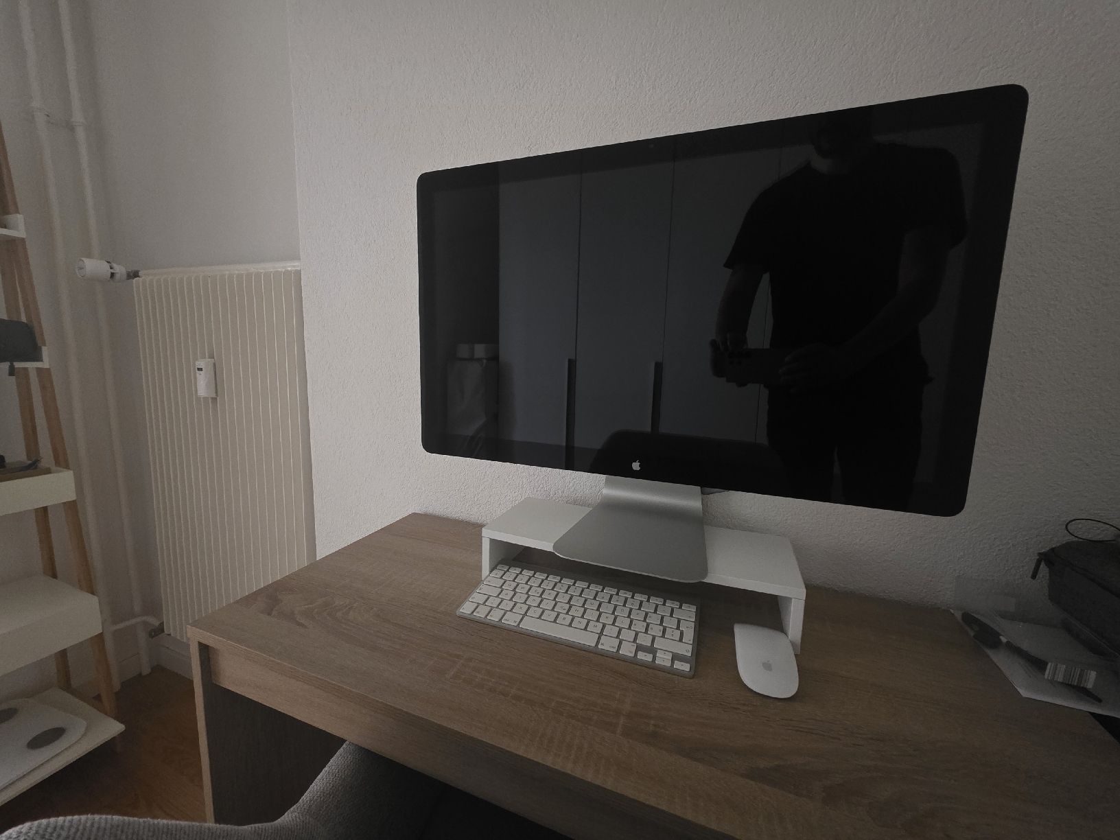 Apple PCs: Mac Pro + 27" Thunderbolt Display + Tastatur + Maus – D'occasion à Balsthal par streetnazgul
