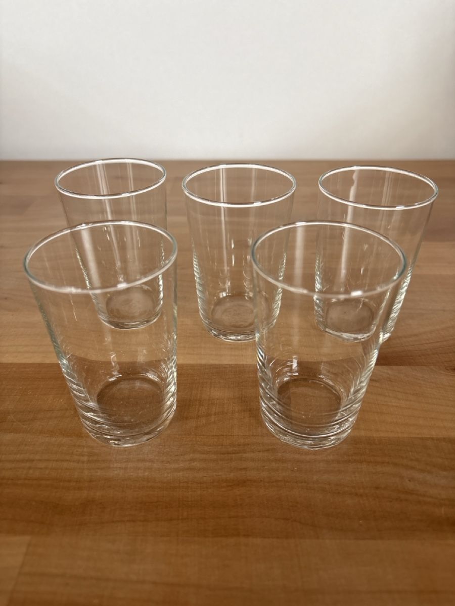 Bicchieri: 5 Weingläser Trinkglas – Usato da Rümlang venduto da BoutiqueMonique16